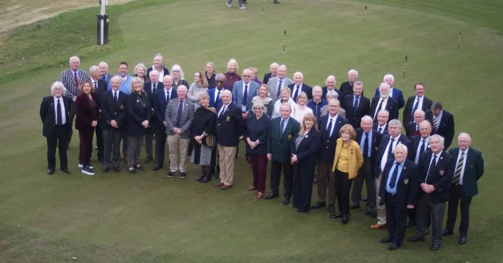 agm25 group 1024x536
