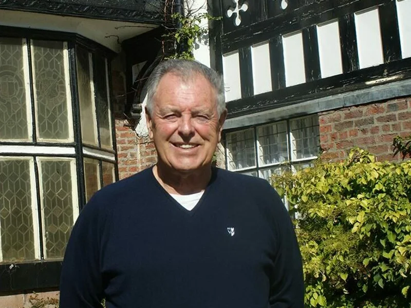 Golf legend visits historic Chorlton
